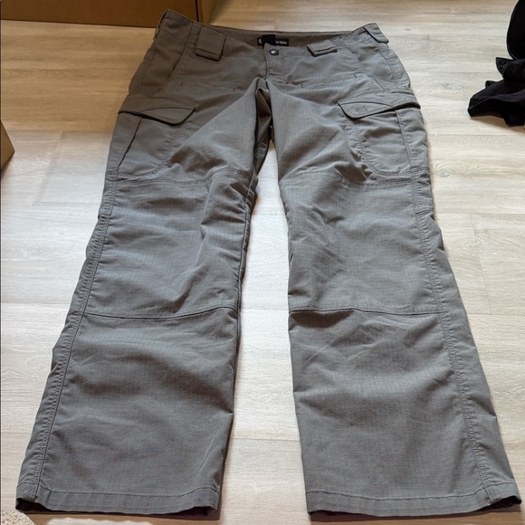 5.11 Tactical Pants - 5.11 Tactical women’s  Charcoal Cargo Pants size 8